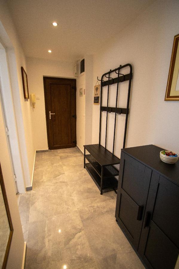 Apartment Ig4U, City Center ビェロヴァル エクステリア 写真